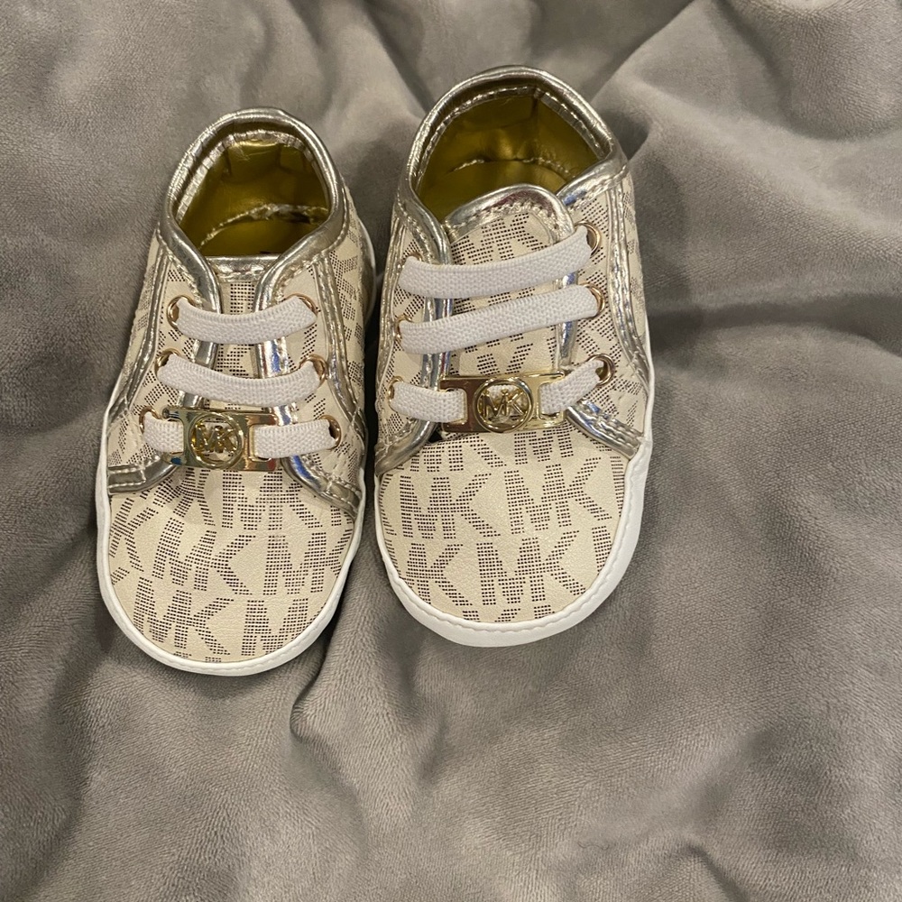 Michael kors baby shoes